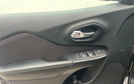 Jeep Cherokee, 2014 год, 1 555 000 рублей, 10 фотография