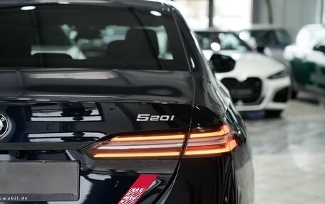 BMW 5 серия, 2025 год, 6 520 000 рублей, 10 фотография