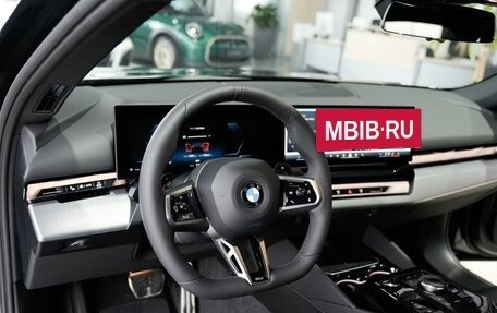 BMW 5 серия, 2025 год, 6 520 000 рублей, 11 фотография