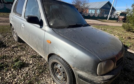 Nissan March II, 2001 год, 70 000 рублей, 4 фотография