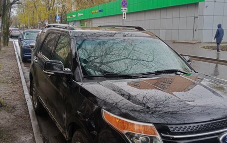 Ford Explorer VI, 2013 год, 1 350 000 рублей, 4 фотография