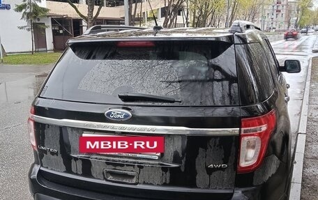 Ford Explorer VI, 2013 год, 1 350 000 рублей, 2 фотография