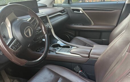 Lexus RX IV рестайлинг, 2019 год, 4 400 000 рублей, 5 фотография