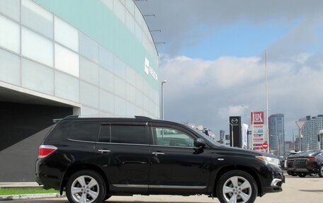 Toyota Highlander III, 2011 год, 2 310 000 рублей, 4 фотография