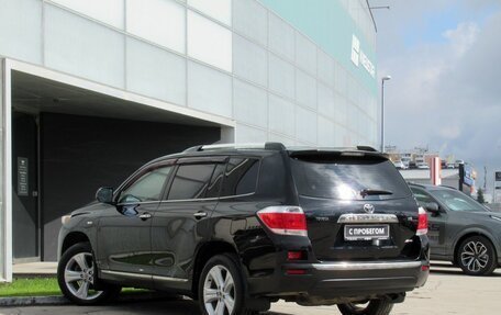 Toyota Highlander III, 2011 год, 2 310 000 рублей, 7 фотография