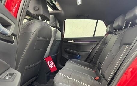 Volkswagen Golf VIII, 2022 год, 2 330 000 рублей, 15 фотография
