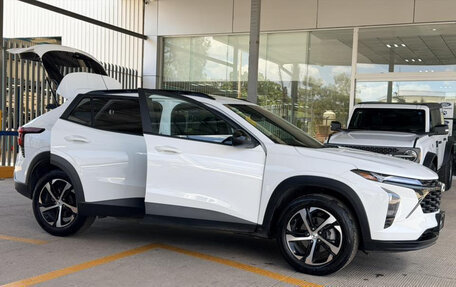 Chevrolet Trax, 2023 год, 1 930 000 рублей, 9 фотография