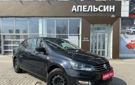 Volkswagen Polo VI (EU Market), 2017 год, 900 000 рублей, 1 фотография