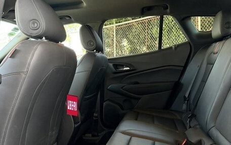 Chevrolet Trax, 2023 год, 1 930 000 рублей, 16 фотография