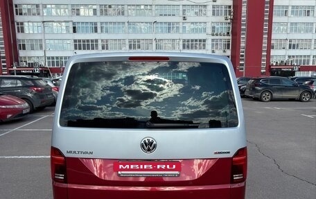 Volkswagen Multivan T6 рестайлинг, 2021 год, 10 500 000 рублей, 4 фотография