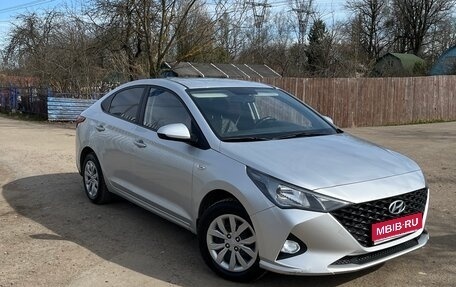 Hyundai Solaris II рестайлинг, 2020 год, 1 530 000 рублей, 1 фотография