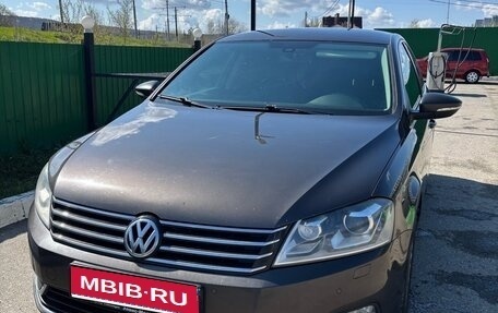 Volkswagen Passat B7, 2012 год, 950 000 рублей, 1 фотография