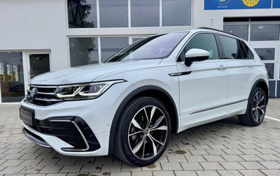 Volkswagen Tiguan, 2023 год, 3 633 999 рублей, 1 фотография