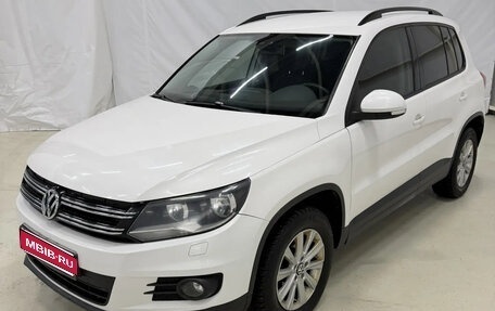 Volkswagen Tiguan I, 2012 год, 932 000 рублей, 1 фотография