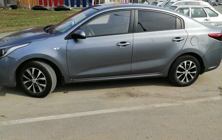 KIA Rio IV, 2018 год, 1 210 000 рублей, 8 фотография