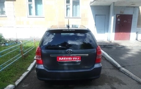 Toyota Wish II, 2004 год, 650 000 рублей, 5 фотография