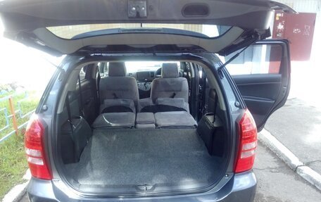 Toyota Wish II, 2004 год, 650 000 рублей, 12 фотография