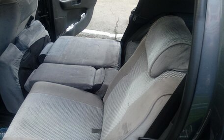 Toyota Wish II, 2004 год, 650 000 рублей, 11 фотография