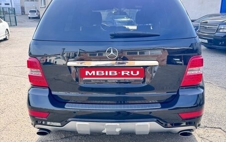 Mercedes-Benz M-Класс, 2011 год, 2 300 000 рублей, 2 фотография