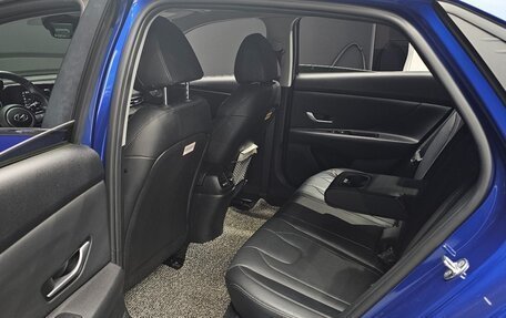 Hyundai Elantra, 2022 год, 1 700 000 рублей, 12 фотография