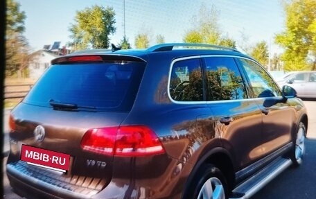 Volkswagen Touareg III, 2011 год, 1 980 000 рублей, 6 фотография