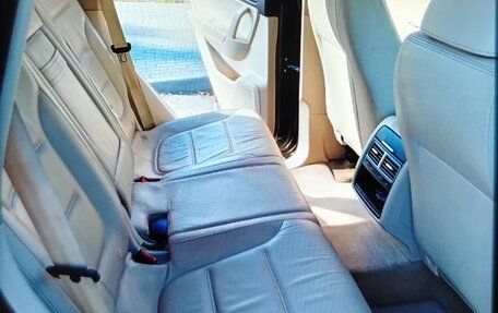 Volkswagen Touareg III, 2011 год, 1 980 000 рублей, 12 фотография