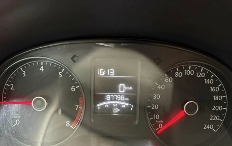 Volkswagen Polo VI (EU Market), 2017 год, 900 000 рублей, 9 фотография