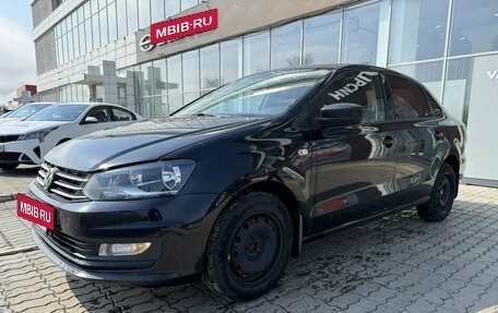 Volkswagen Polo VI (EU Market), 2017 год, 900 000 рублей, 3 фотография