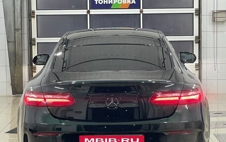 Mercedes-Benz E-Класс, 2019 год, 3 449 000 рублей, 4 фотография