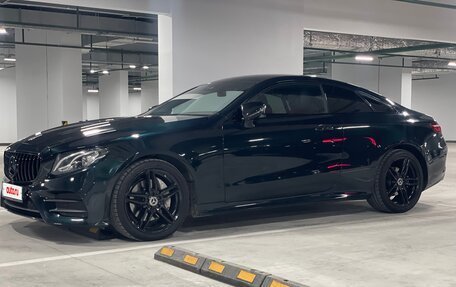 Mercedes-Benz E-Класс, 2019 год, 3 449 000 рублей, 8 фотография