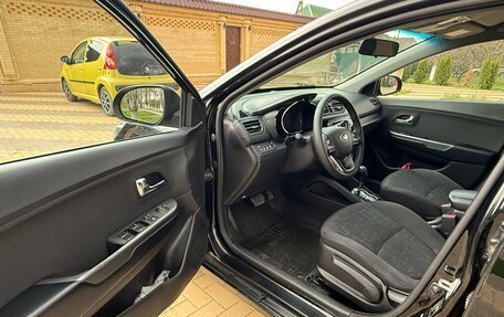 KIA Rio III рестайлинг, 2013 год, 750 000 рублей, 10 фотография