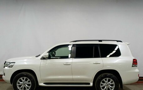 Toyota Land Cruiser 200, 2017 год, 6 999 000 рублей, 8 фотография