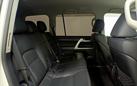 Toyota Land Cruiser 200, 2017 год, 6 999 000 рублей, 24 фотография