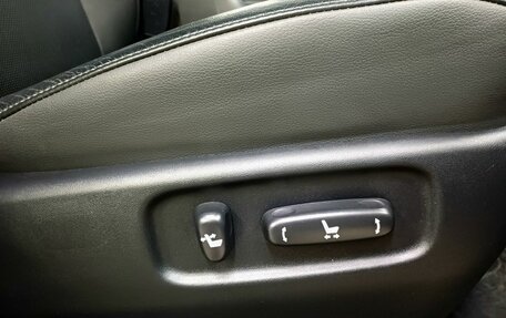 Toyota Land Cruiser 200, 2017 год, 6 999 000 рублей, 23 фотография
