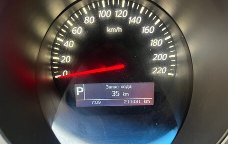 Suzuki Grand Vitara, 2011 год, 1 200 000 рублей, 18 фотография