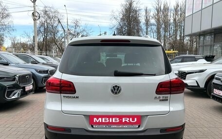 Volkswagen Tiguan I, 2016 год, 1 850 000 рублей, 18 фотография