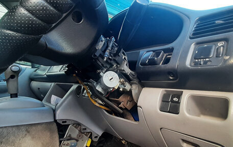 Mazda Bongo Friendee i рестайлинг, 1998 год, 100 000 рублей, 10 фотография