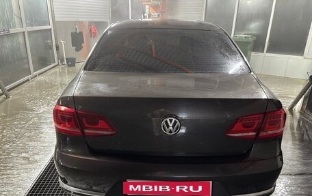 Volkswagen Passat B7, 2012 год, 950 000 рублей, 5 фотография