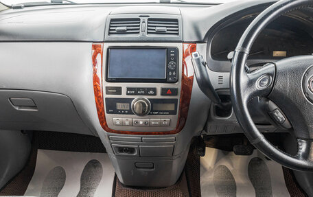 Toyota Ipsum II, 2001 год, 999 000 рублей, 13 фотография