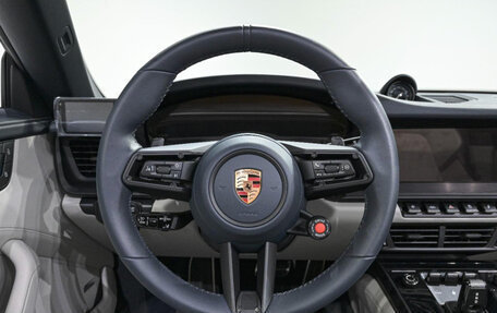 Porsche 911, 2025 год, 25 000 000 рублей, 21 фотография