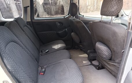 Toyota FunCargo, 2003 год, 370 000 рублей, 15 фотография