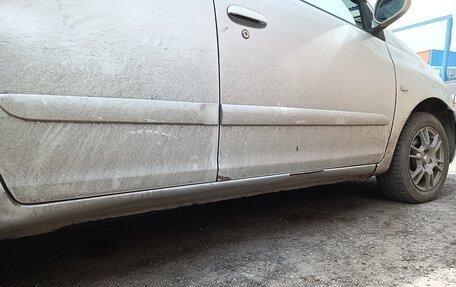 Toyota FunCargo, 2003 год, 370 000 рублей, 8 фотография