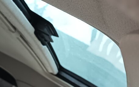 Toyota FunCargo, 2003 год, 370 000 рублей, 18 фотография