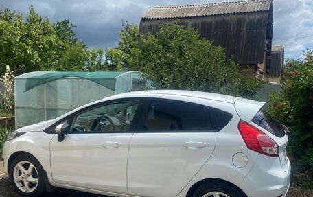 Ford Fiesta, 2015 год, 770 000 рублей, 3 фотография