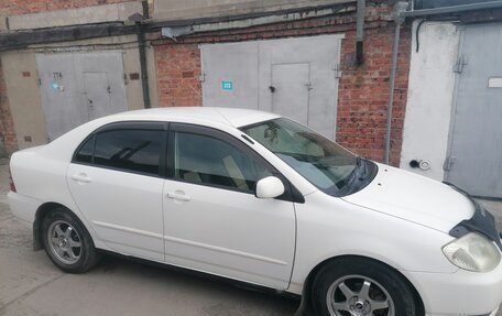 Toyota Corolla, 2003 год, 530 000 рублей, 3 фотография