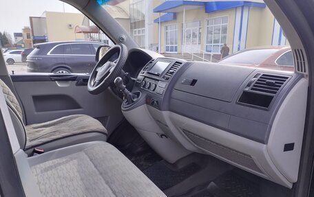 Volkswagen Transporter T5 рестайлинг, 2013 год, 1 650 000 рублей, 9 фотография