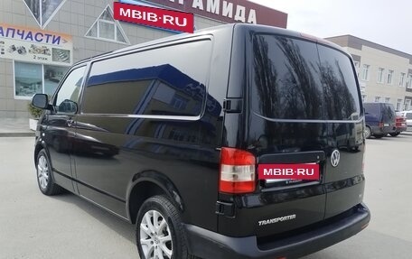 Volkswagen Transporter T5 рестайлинг, 2013 год, 1 650 000 рублей, 6 фотография