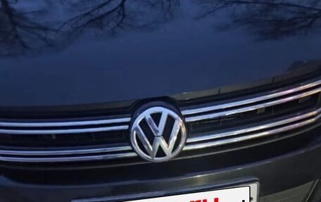 Volkswagen Tiguan I, 2011 год, 1 370 000 рублей, 4 фотография