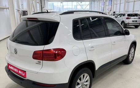 Volkswagen Tiguan I, 2012 год, 932 000 рублей, 7 фотография