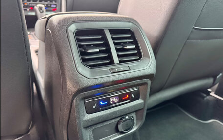 Volkswagen Tiguan, 2023 год, 3 633 999 рублей, 27 фотография